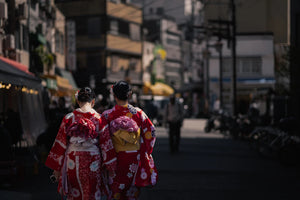 Seasonal Fashion Kimonos for Summer and Winter Styles